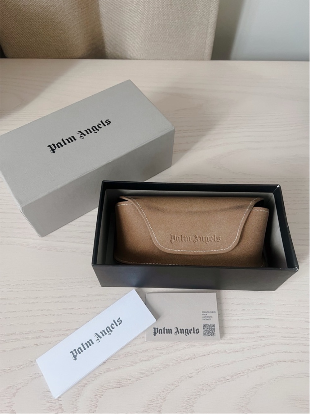 Palm Angels Cateye Sunglasses - Picture 5 of 12